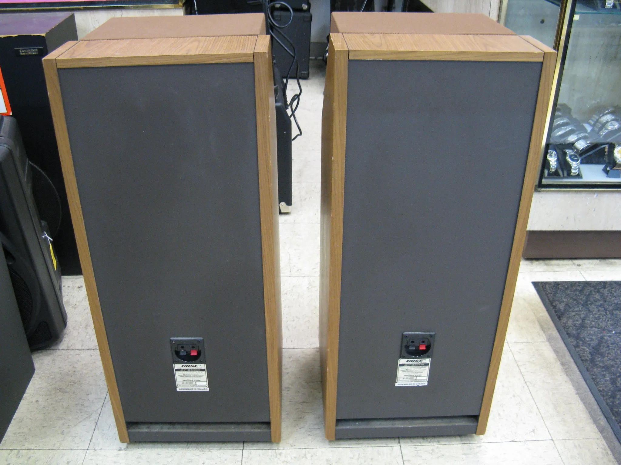 Bose 601 Series III Speakers