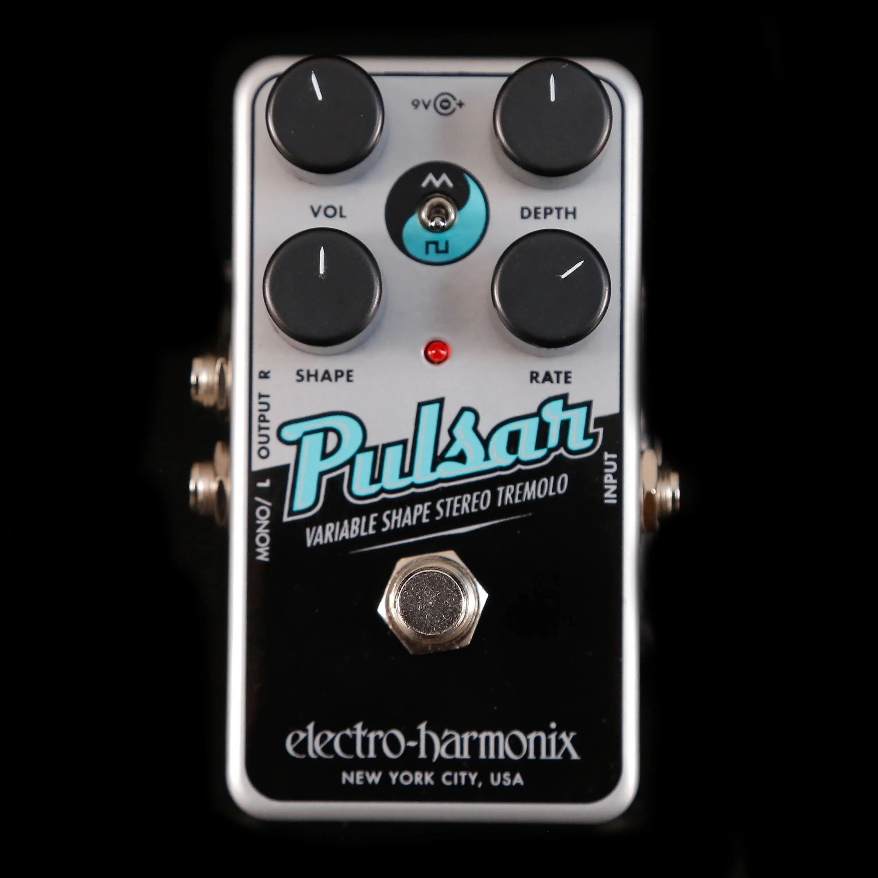 Electro-Harmonix Nano Pulsar Stereo Tremolo Pedal