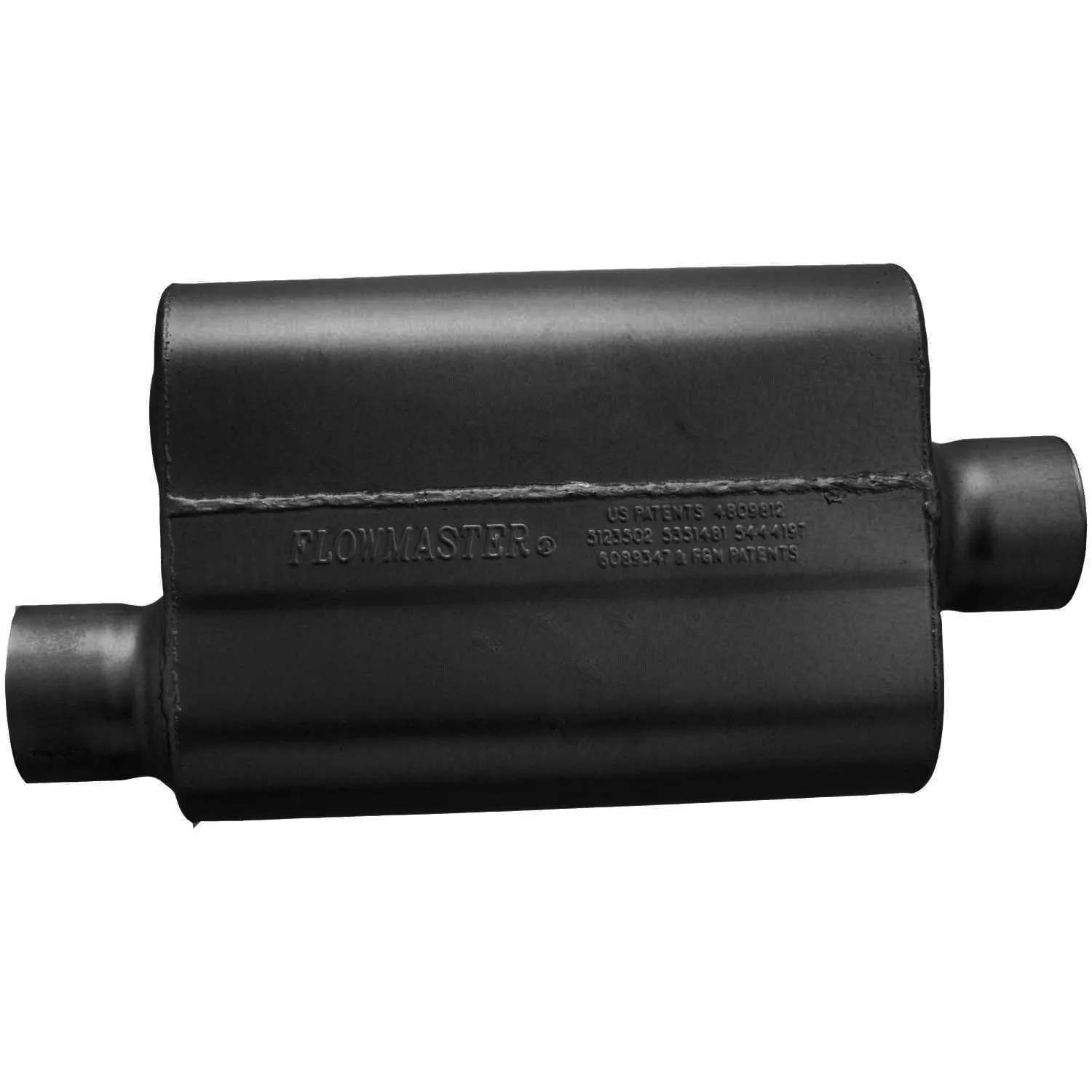 Flowmaster 40 Delta Flow Muffler - 3 in Offset Inlet - 3 in Center Outlet - 13 x 9-3/4 x 4 in Oval Body - 19 in Long - Black Paint - Universal 943041