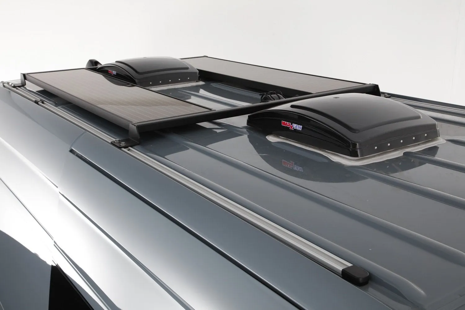 Maxxair Maxfan Deluxe Roof Vent