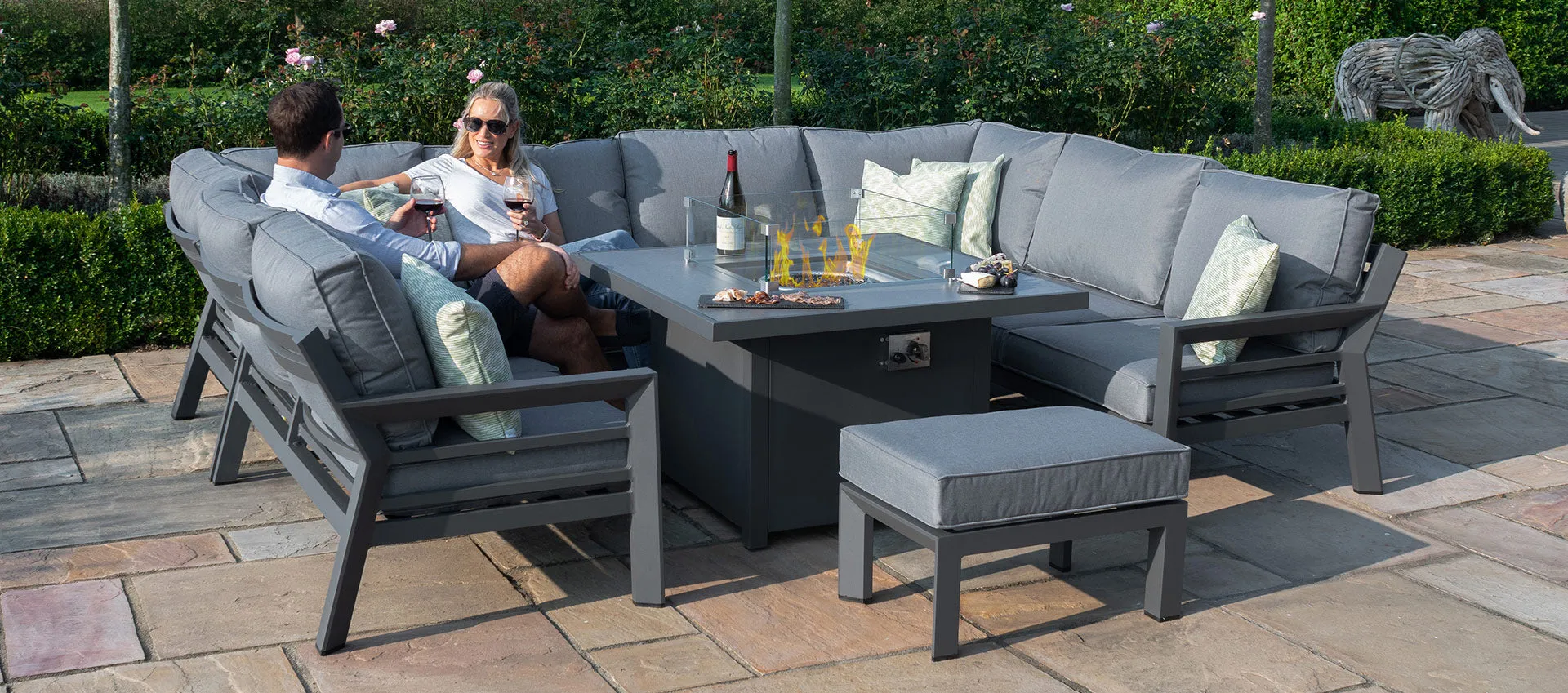Maze New York U-Shaped Sofa Set with Fire Pit Table