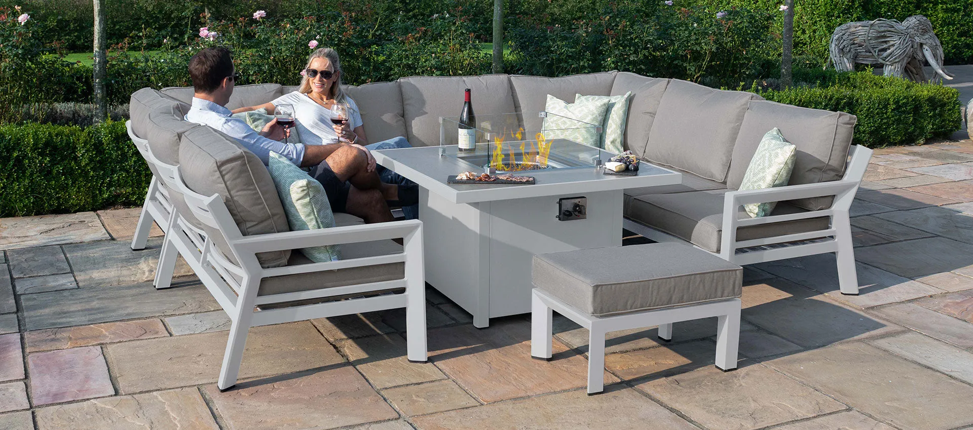 Maze New York U-Shaped Sofa Set with Fire Pit Table