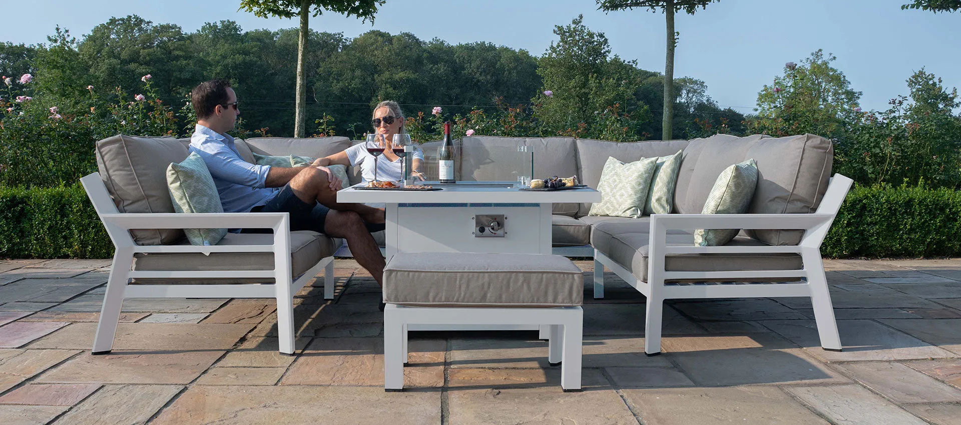 Maze New York U-Shaped Sofa Set with Fire Pit Table