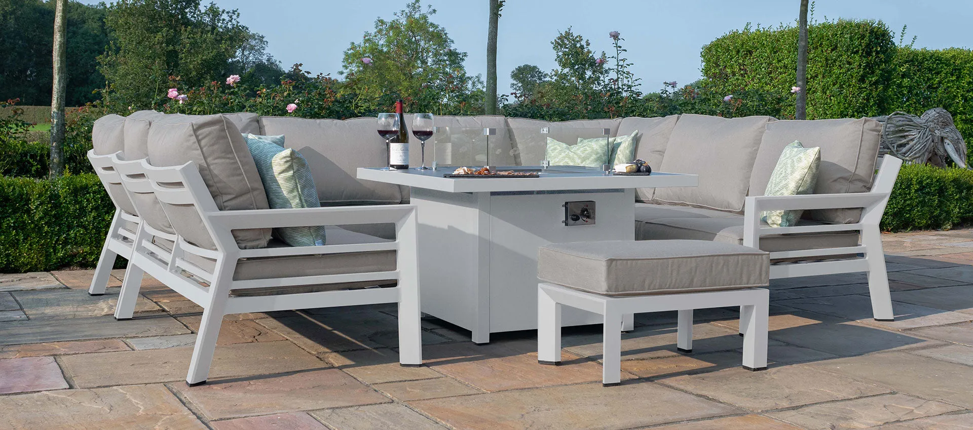 Maze New York U-Shaped Sofa Set with Fire Pit Table