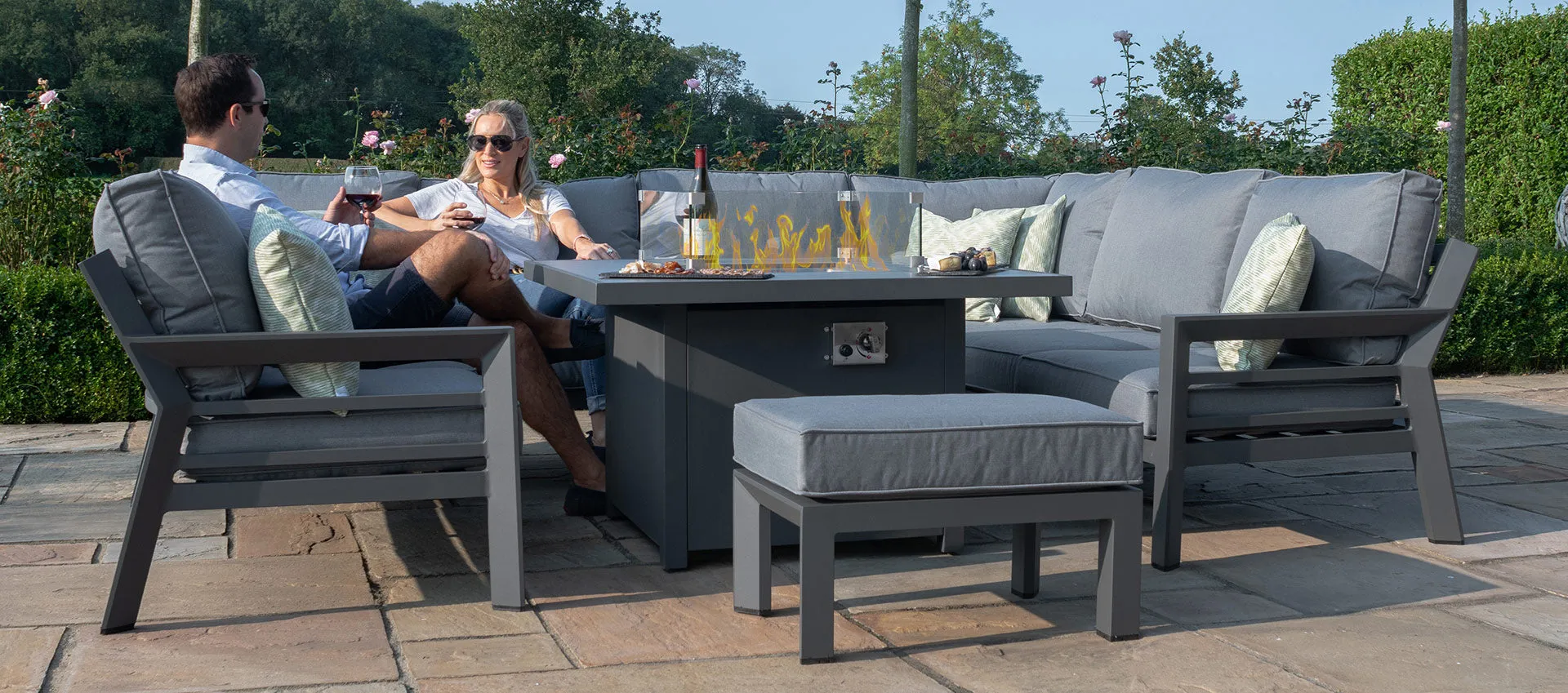 Maze New York U-Shaped Sofa Set with Fire Pit Table