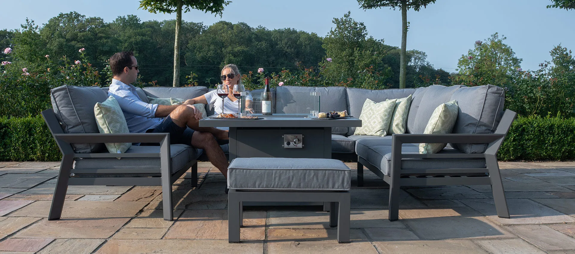 Maze New York U-Shaped Sofa Set with Fire Pit Table
