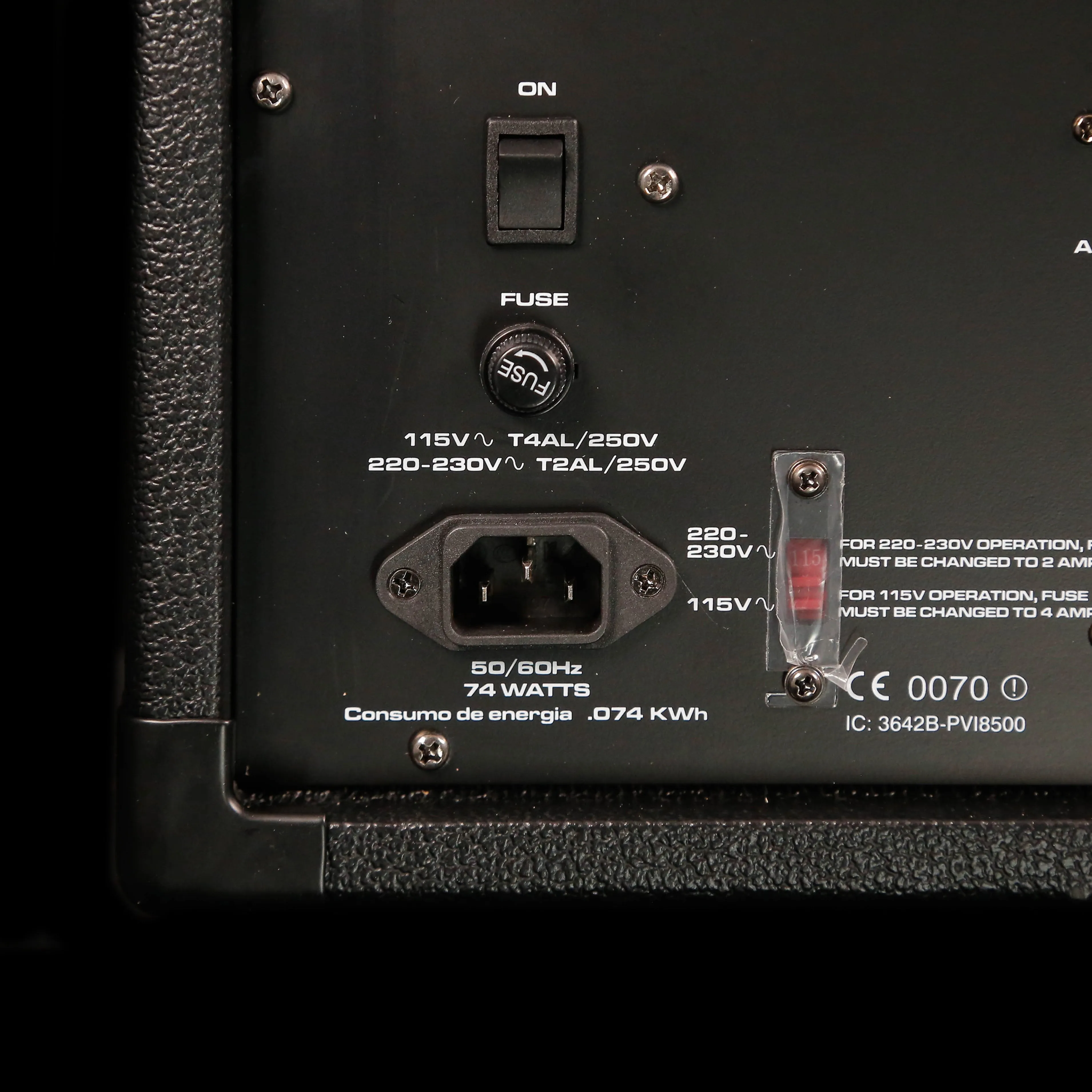 Peavey PVi8500 Powered Mixer, 120US