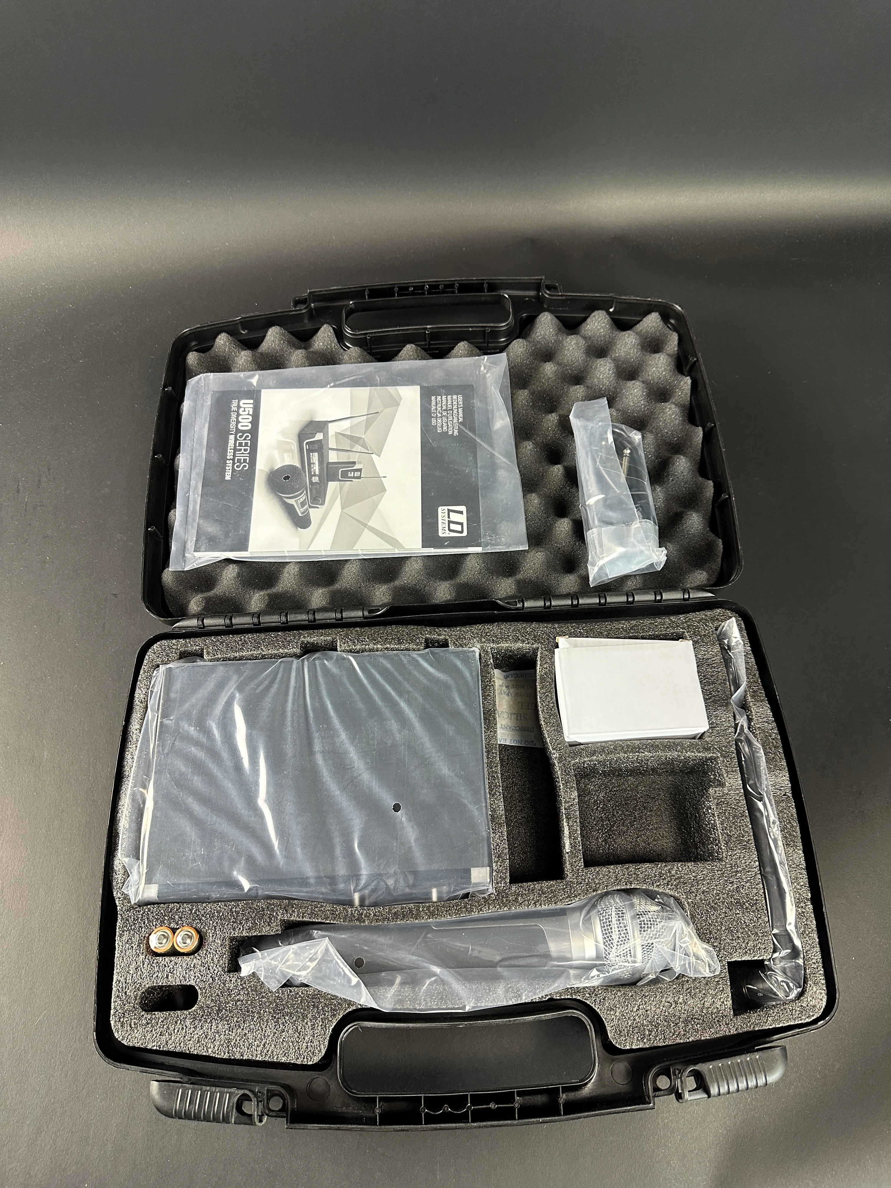 Used LD Systems U505 HHD Wireless Microphone w/box TSU18780